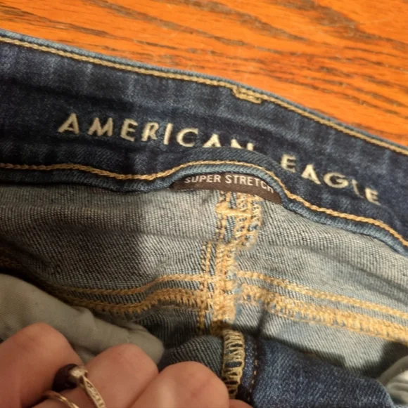 AE Artist Crop Jeans - Picture 3 of 5